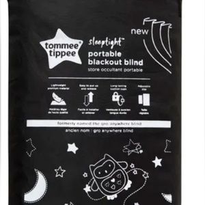 Portable blackout curtain